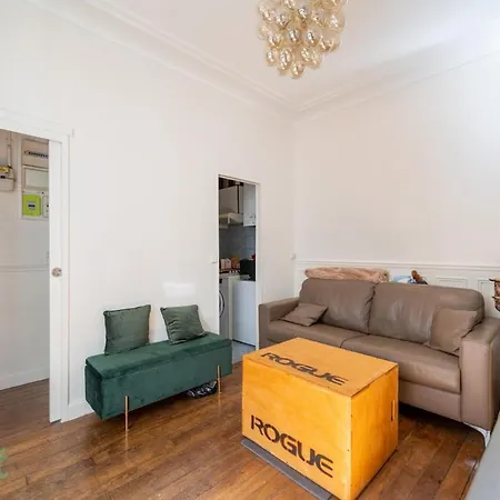 Renan - Kp - Calm For 2p In 15th Paris